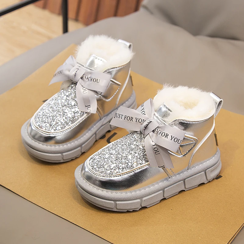 

Winter 2025 Girls Snow Boots Outdoor Waterproof Fabric Walking Cotton Short Shoes Kids Winter Thickened Warm Snow Boots