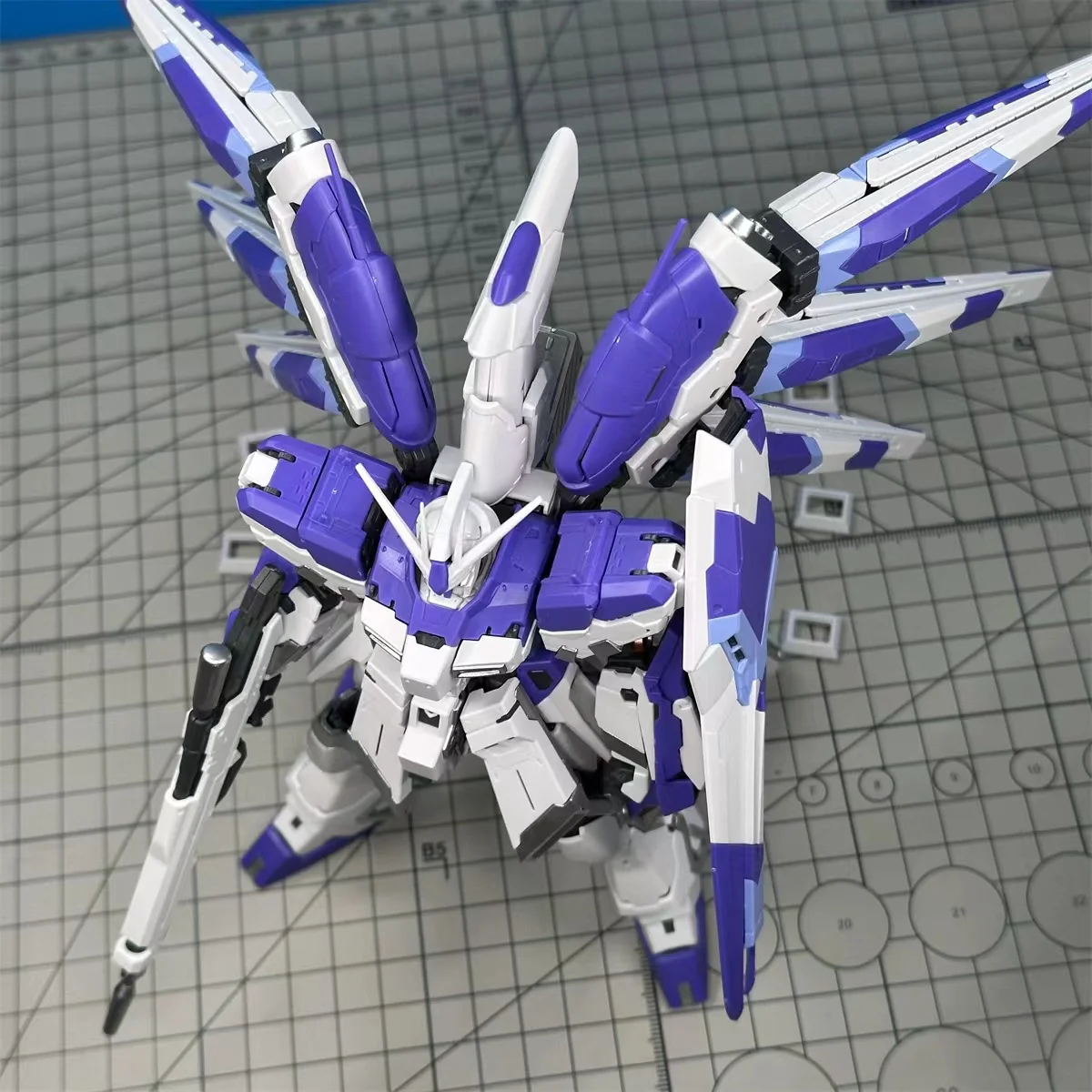 Thumbnail 4 - #59 Newest Gundam Model Kits