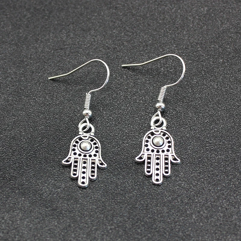 Retro Silver Color Hollow Fatima Palm Drop Earrings for Women Sweet Brincos Jewelry Simple Accessories Birthday Gift