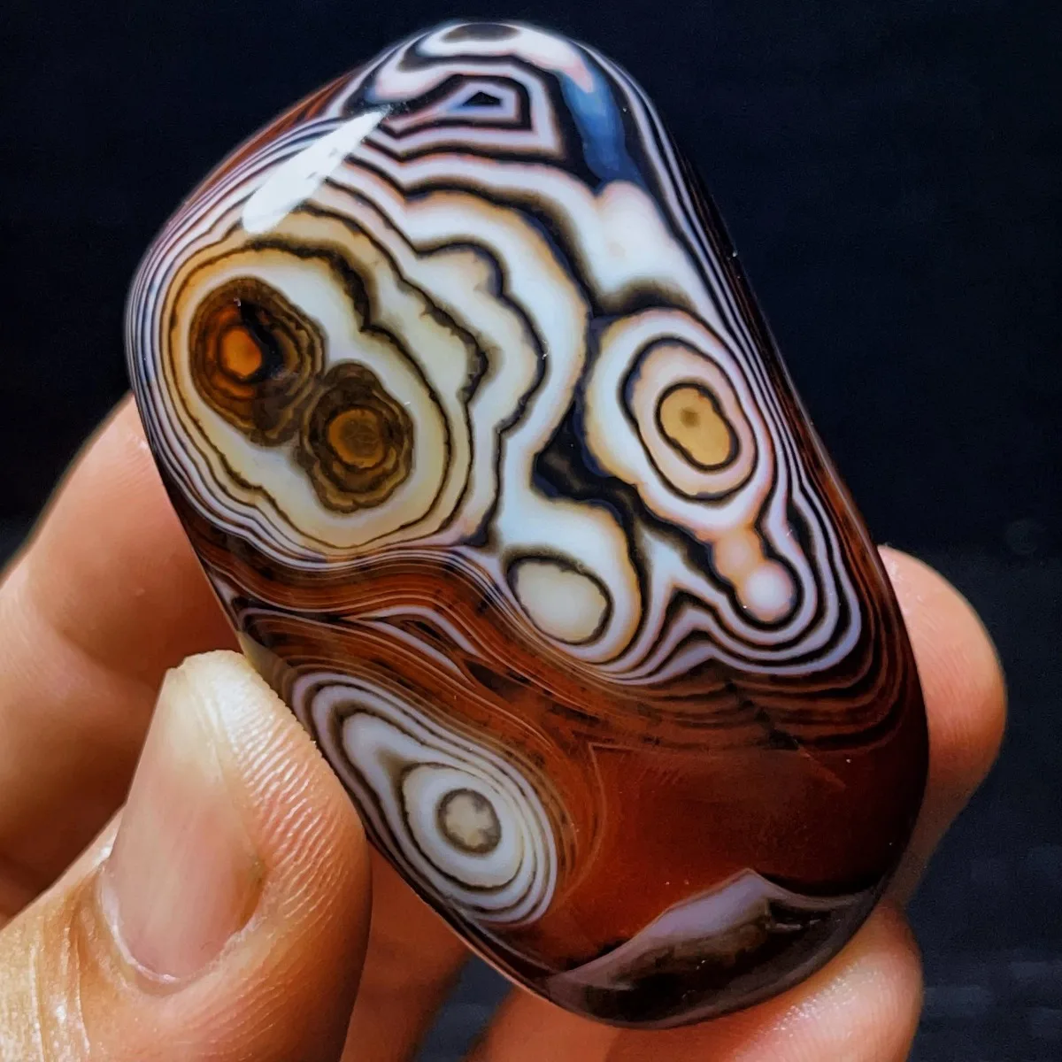 River Stone Craft Stone Banded Agate, Tumbled Polished Stone, Gift Giving, Natural Stone, Crystal Collection, Table Display