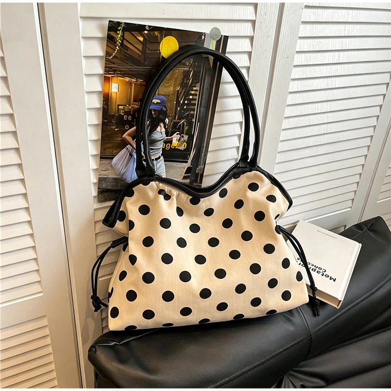 Koreanische Schultertasche aus Baumwoll-Leinen mit Polka Dots, Damen-Patchwork-Tragetasche mit großem Fassungsvermögen, vielseitige Freizeit-Handtasche für den Arbeitsweg – Detail 14