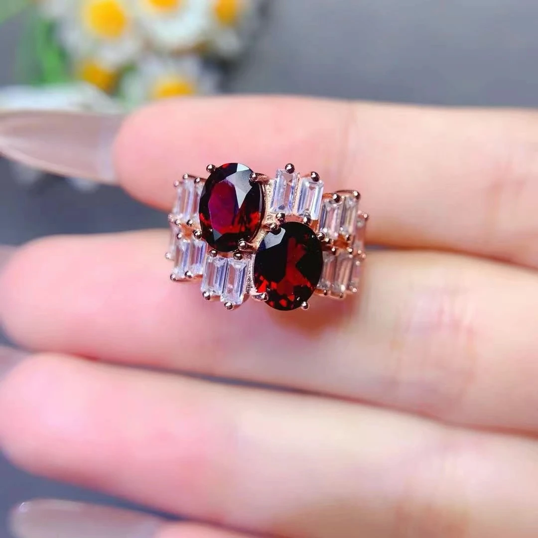 Dazzling 925 Silver Ring 6mm*8mm Total 2ct Natural Garnet Jewelry 18K Gold Plated Sterling Silver Gemstone Ring for Party