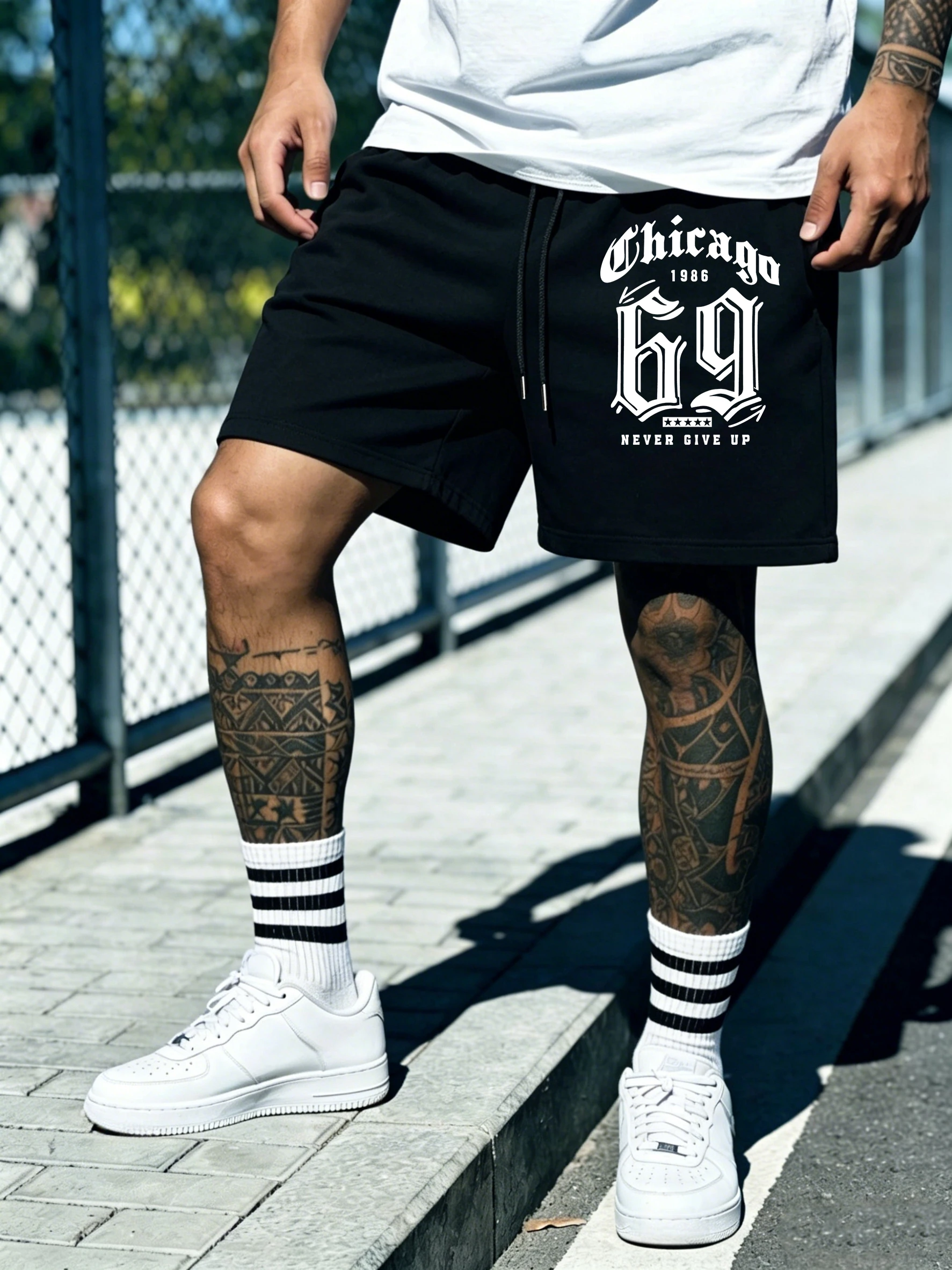 

Chicago Never Give Up Pattern Fitness Street Shorts Mans Summer Hip Hop Pants Soft Pocket Sportwear Unisex Fashion Clothing