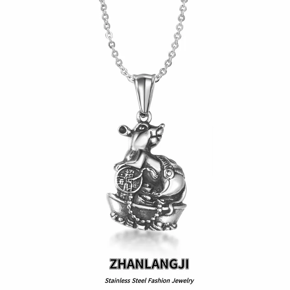 Colgante de acero de titanio, ratón de la suerte del zodiaco que sostiene la riqueza, colgante para hombre, collar personalizado, joyería