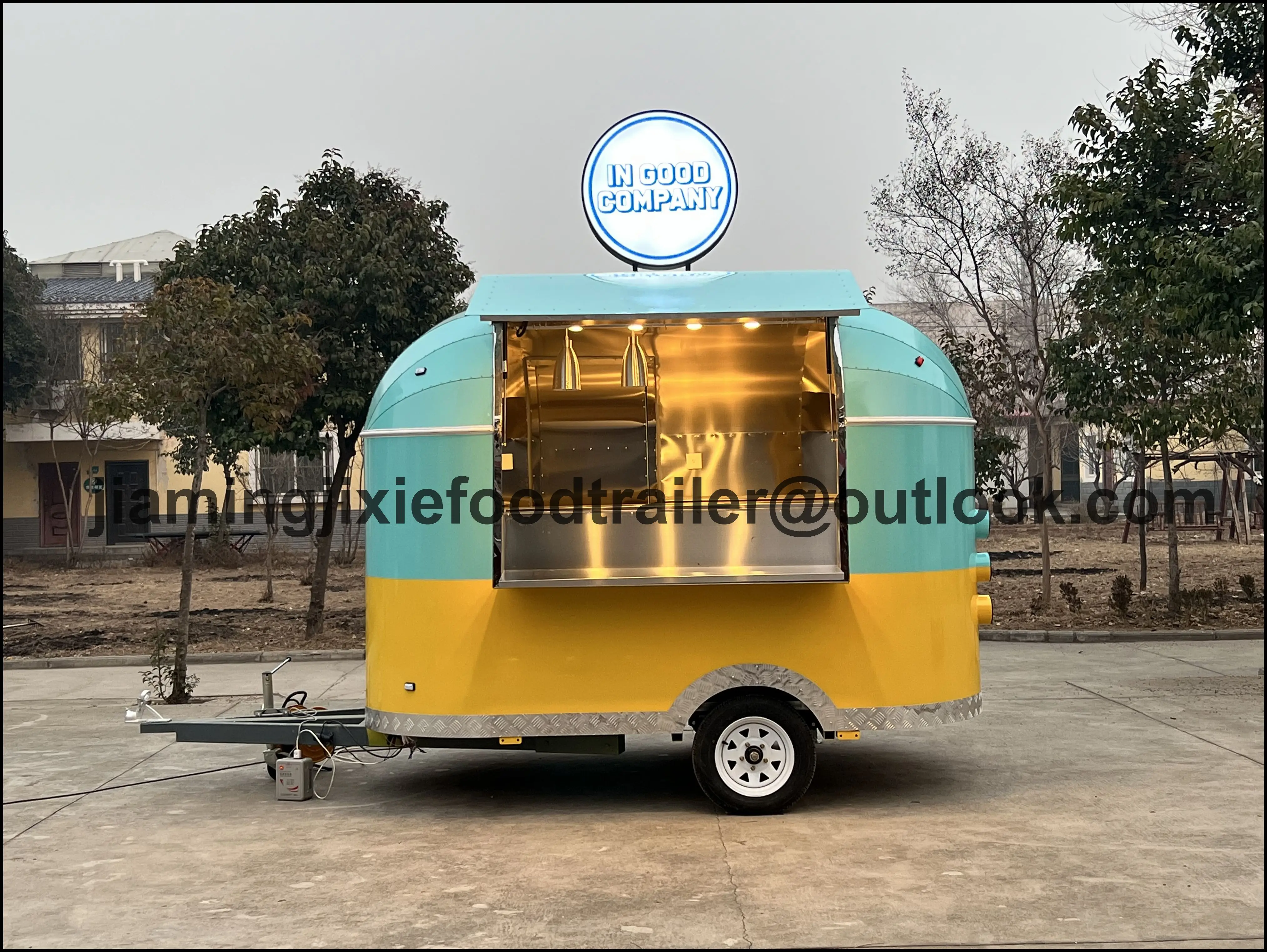 

Mobile Coffee Bar Foodtruck Catering Trailer Fully Equipped Hot Dog Ice Cream Pizza Fast Food Truck with Full Kitchen