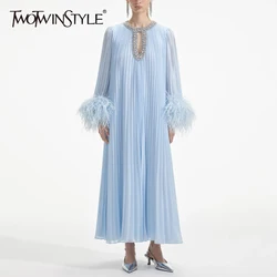 Vestidos de cueros sólidos de estilo TWOTWINSTYLE para mujer, cuello redondo, manga larga, retales, diamantes, temperamento, vestido femenino a la moda nuevo