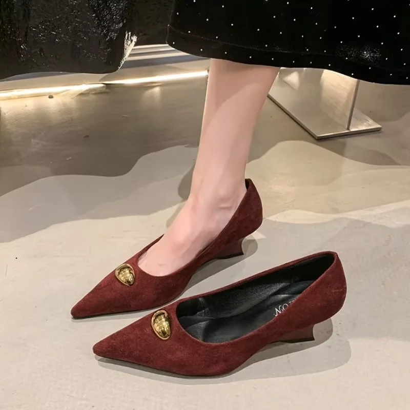 Kangcan Soft Bottom Velvet High Heels Women's Fashionable Autumn New Style Pointed Toe Slip-On Padded Comfortable Shoes