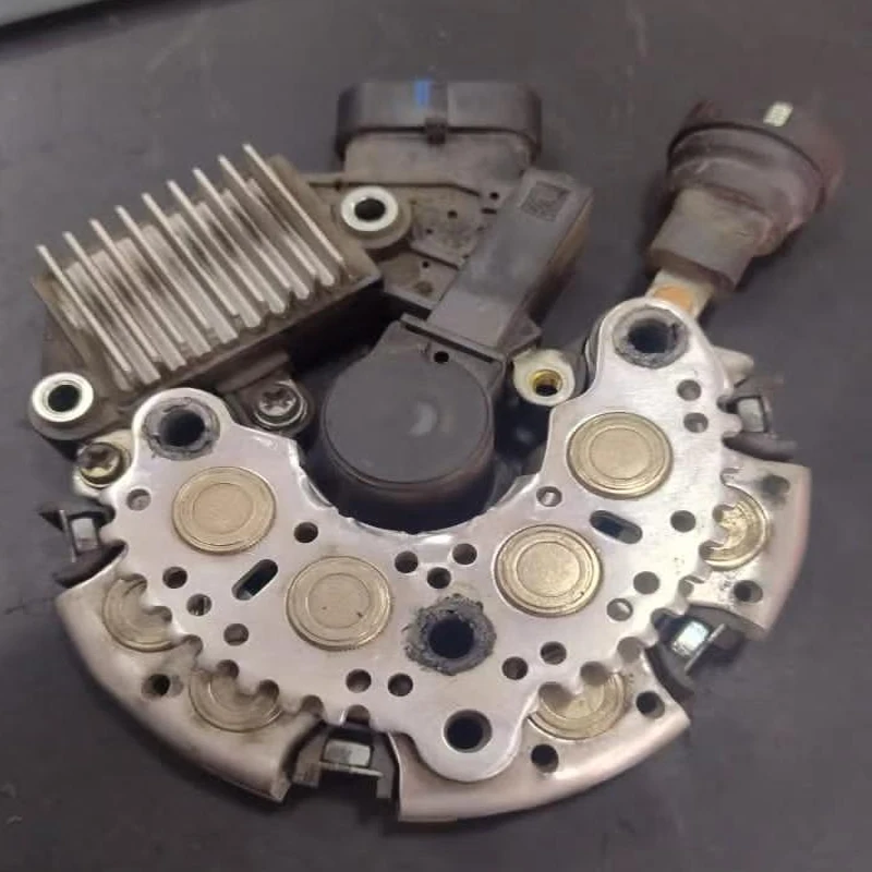 

Диод-регулятор-выпрямитель генератора автомобиля JFZ1946