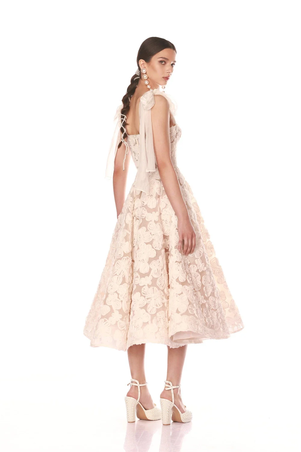 كيوتو مخصصة أوف وايت الحليب الدانتيل زهرة فستان الزفاف القوس الأشرطة الشاي طول Vestidos De Noche ألف خط بلا أكمام ثوب رسمي #2