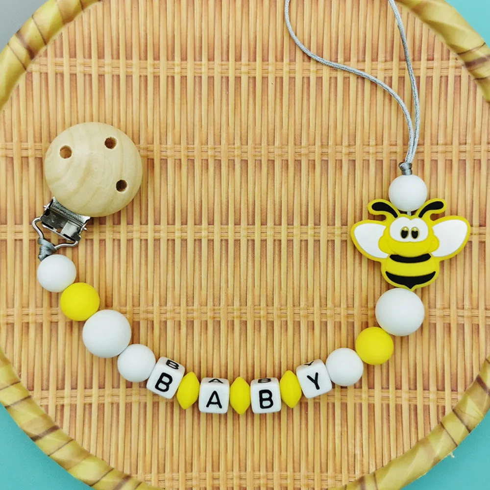 Custom English Russian Letters Name Baby Silicone Bee Pacifier Clips Chains Teether Pendants Baby Pacifier Kawaii Teether Gifts