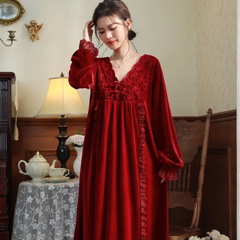 

Women Velour Nightgown V-neck Female Sleepwear Dress Long Sleeve Fall Nightwear Lace Embroidery Homewear Red Wedding Nightdress
