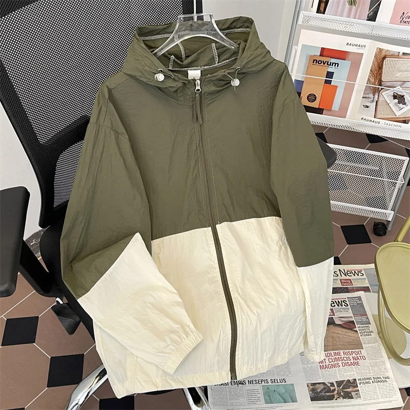 ผู้ชายนอกเสื้อผ้าป้องกันแสงแดดฤดูร้อนใหม่บางสบายๆหลวมซิป Splicing ชุดสูทเกาหลีกระเป๋าเสื้อแขนยาว