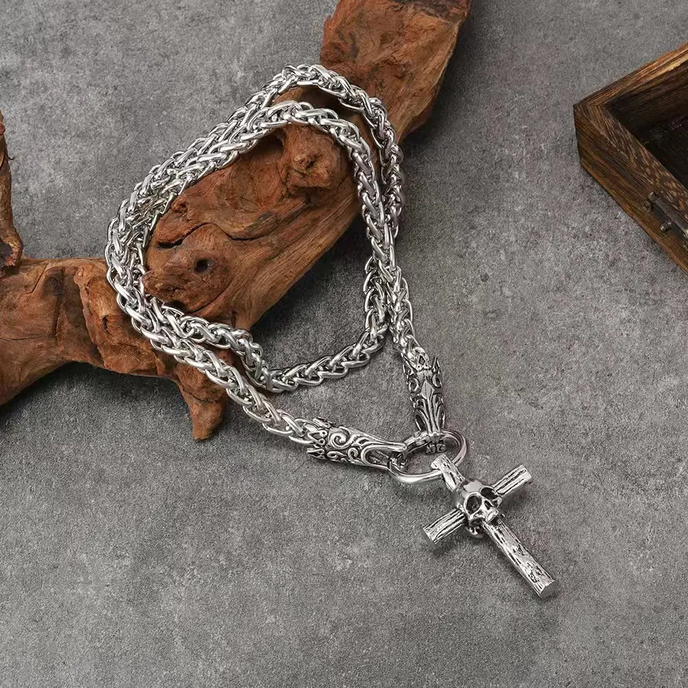 جديد الشرير نمط الجمجمة الصليب قلادة قلادة الرجعية شيك الحد الأدنى تنوعا التنين العظام سلسلة الرجال قلادة
