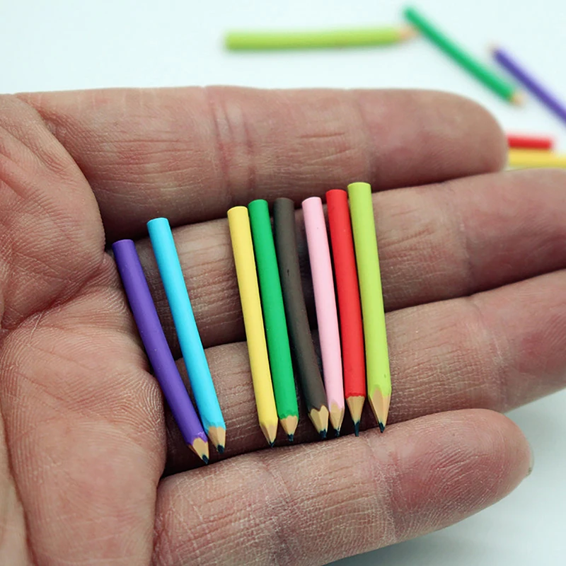 Mini bolígrafo de colores en miniatura para casa de muñecas, suministros escolares, modelo de juego de simulación para niños, accesorios para casa de muñecas, 5 piezas