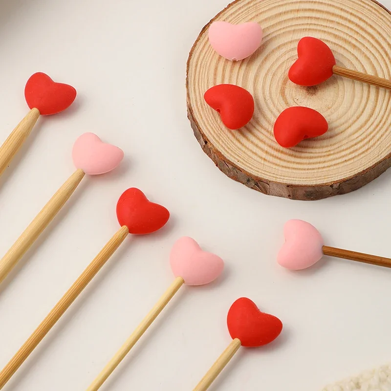6Pcs Knitting Needle Point Protectors Point Needle Stoppers Heart Shaped Stitches Stoppers Needle Caps Knitting Accessories