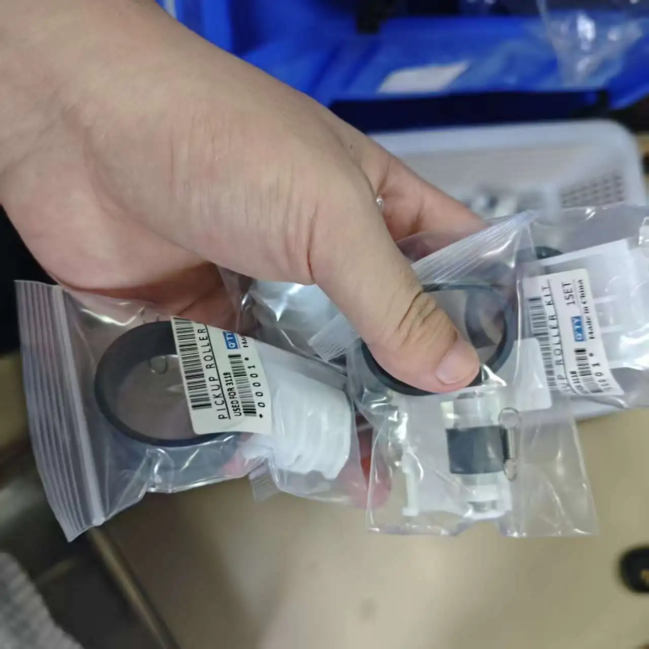

20X резиновая шина ролика захвата подачи для EPSON L3110 L3150 L4150 L4160 L3156 L3151 L1110 L3158 L3160 L4158 L4168 L4170