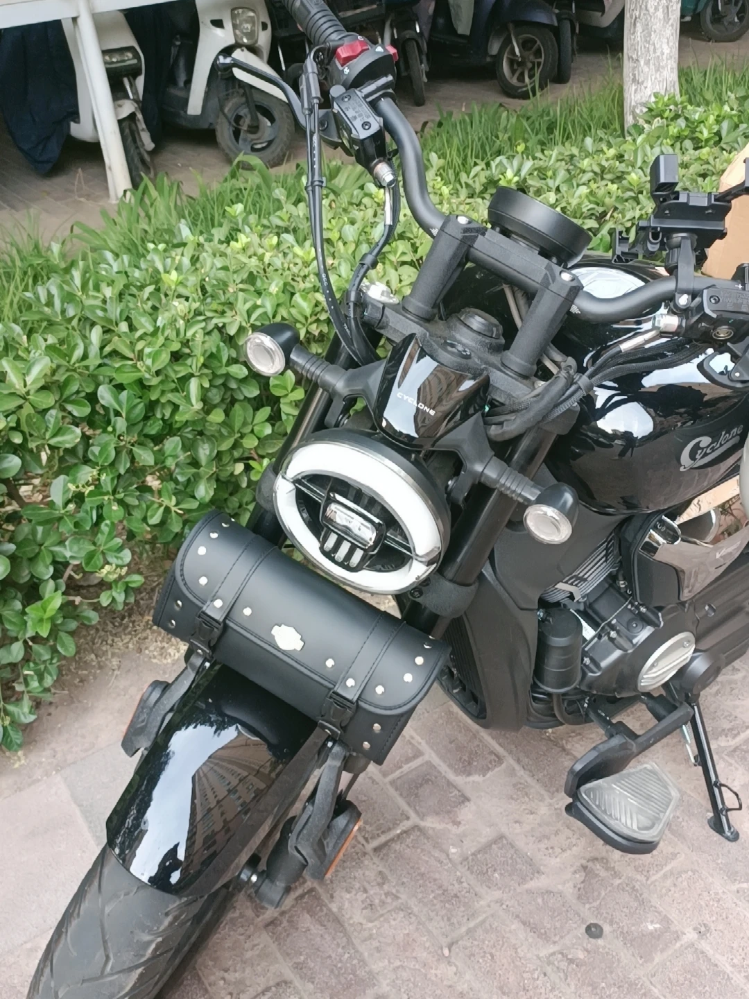 Motorrad-Gabeltasche Leder-Werkzeugtasche Universelle Vordergabel-Satteltasche Fahrzubehör Wasserfeste Aufbewahrungstasche – Detail 16