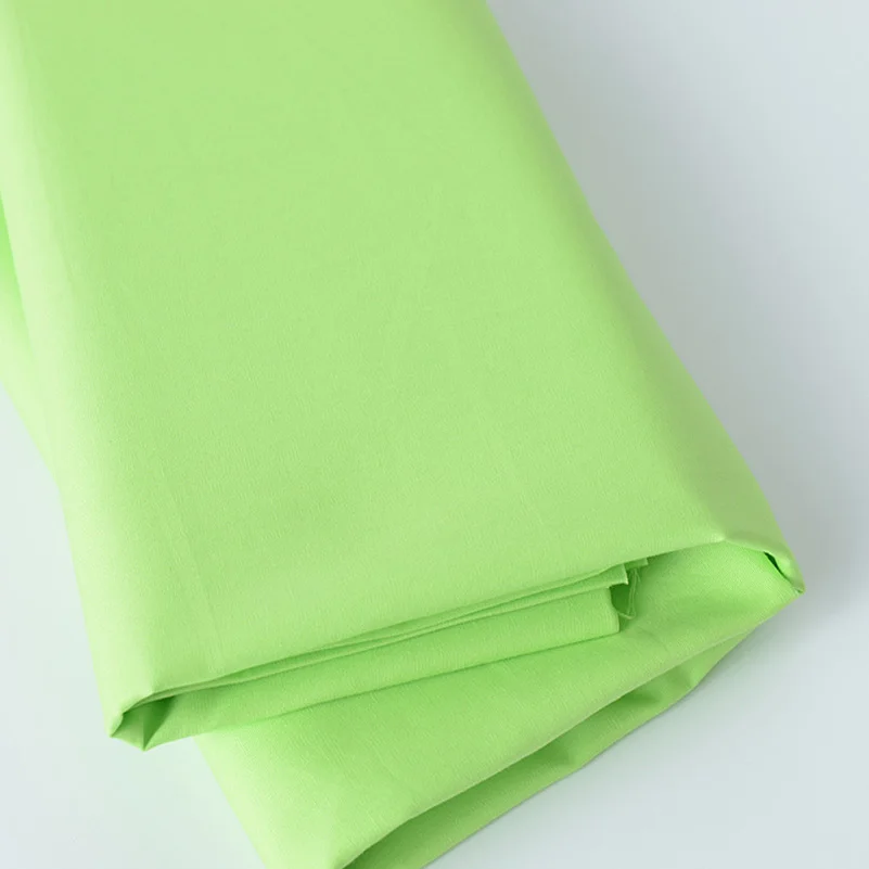 Katoenen poplin stof effen kleur wit rood zwart voor naaigerei quilten patchwork per halve meter
