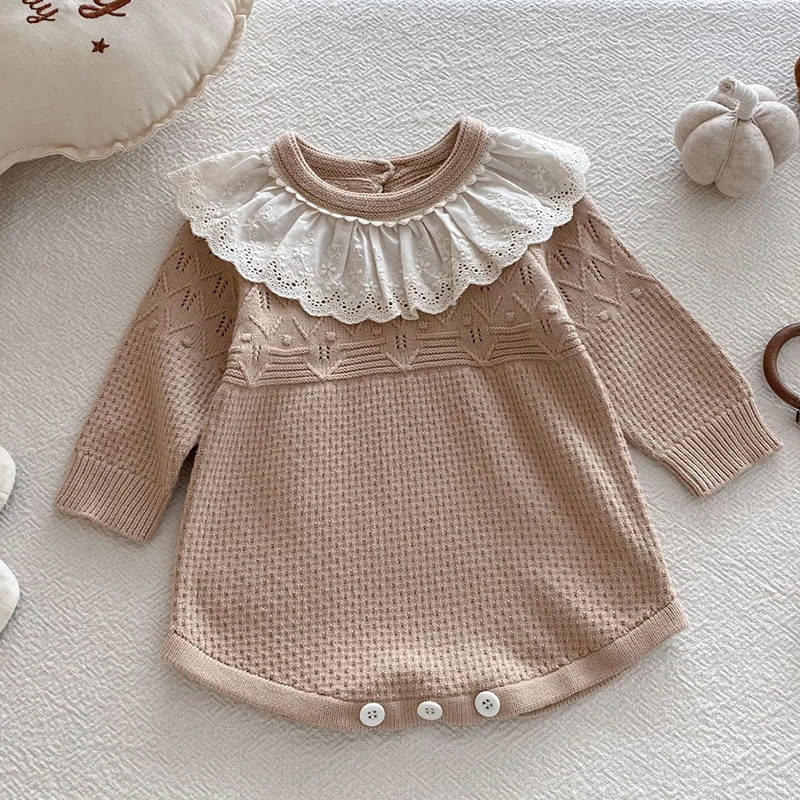 

2025 New Autumn Baby Girl Clothing Newborn Baby Girls Knitted Bodysuits Long Sleeves Lace Splice Korean Style Climbing Suit