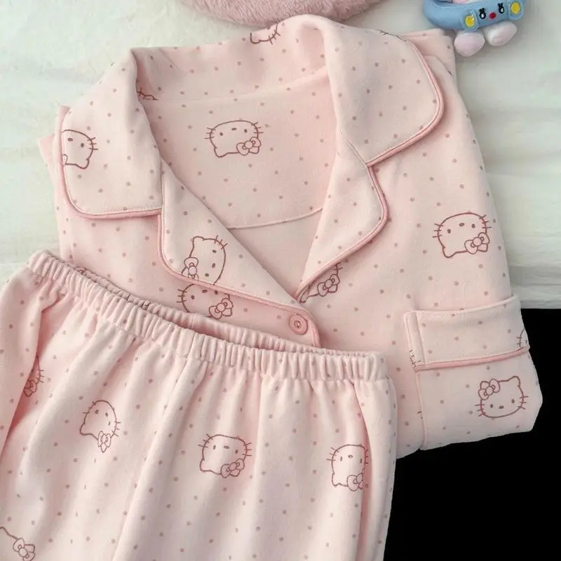 

​ ​ Фланелевой пижамный комплект Hello Kitty из 2 предметов — топ с длинными рукавами и брюки с эластичной резинкой на талии с милым принтом, мягкая уютная одежда для сна для женщин