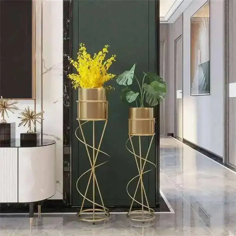 Gold Single Stand for Flowers Nordic Luxury Iron Decoration Plant Stand High-end Floor-standing Flowerpot Holder for Corridor