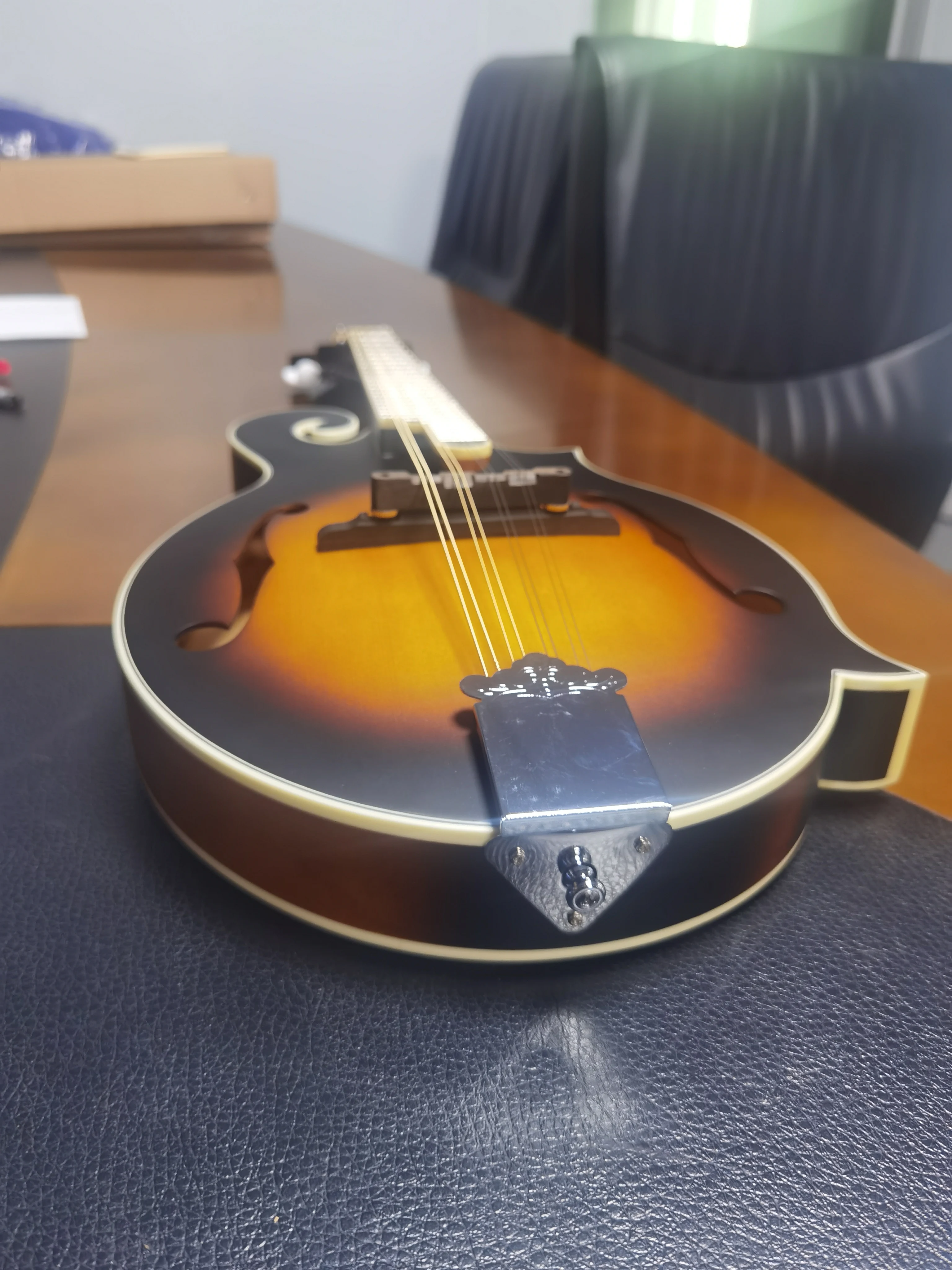 Musical Instruments KMF110  Factory direct selling F type sunset electroacoustic Mandolin, 8-string,