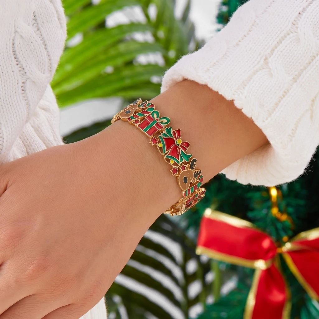Design Sense Weihnachtsbaum-Emaille-Armbänder für Frauen, niedliche Elch-Glocken-Schneeflocken-Armbänder, ästhetischer Weihnachtsparty-Schmuck – Detail 3