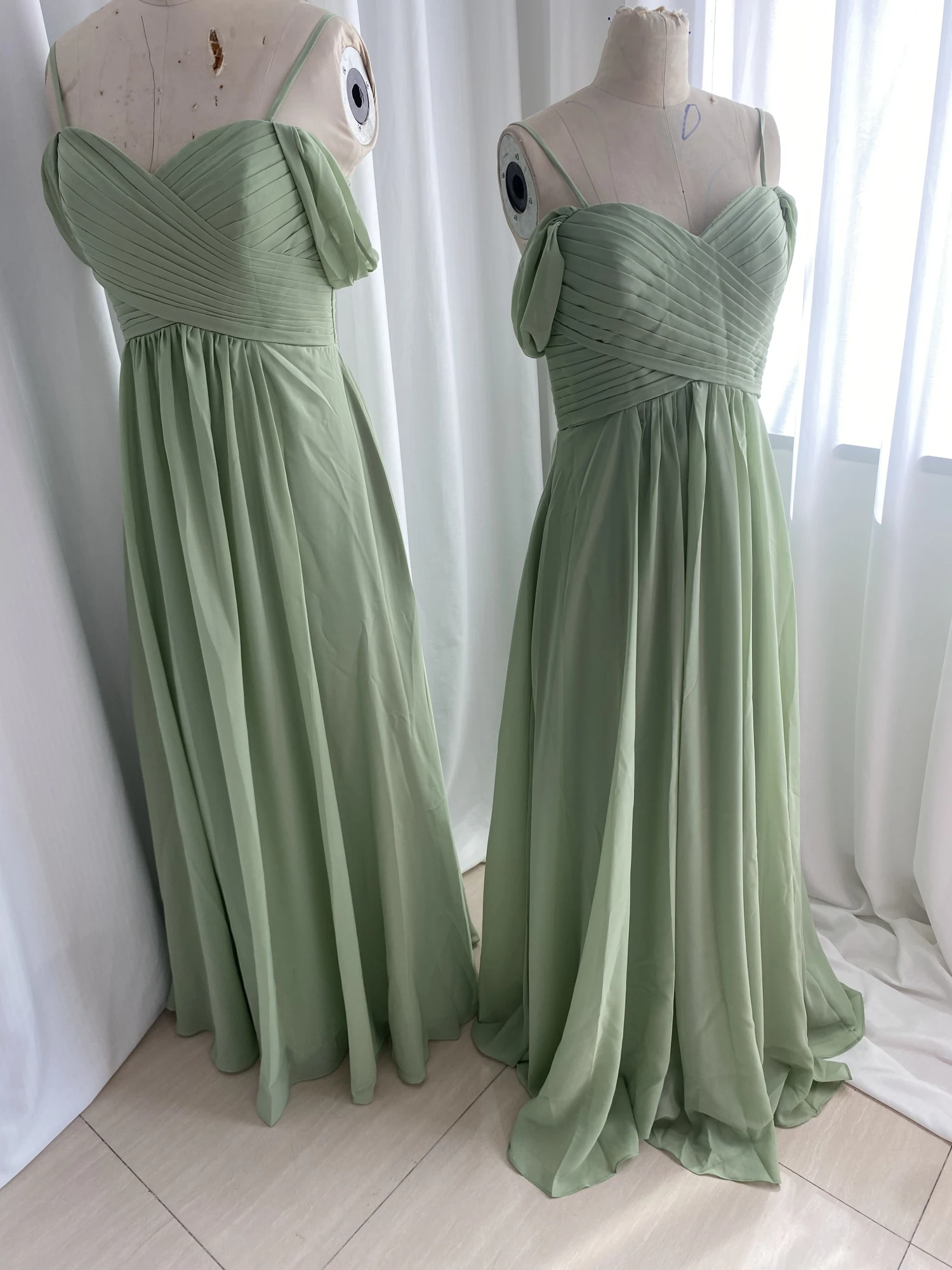 CloverBridal Ready To Ship Cheap Pleated Chiffon Off Shoulder Bridesmaid Dresses Size US2-US26W vestido de fiesta de boda WB9826