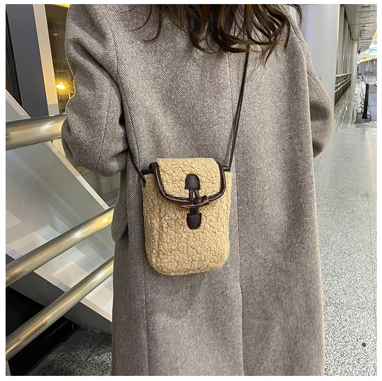 Модная зимняя сумка для телефона из овечьей шерсти, милые милые портативные женские кошельки, квадратный кошелек, плюшевые сумки на плечо из искусственного меха