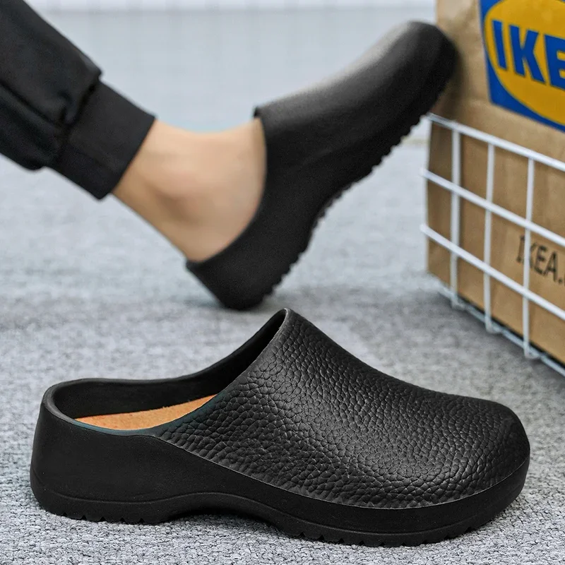 Lightweight Non-slip Men Slippers Breathable Women Half Slippers Couple Casual Shoes Waterproof Chef Shoes Nurse Doctor Shoes