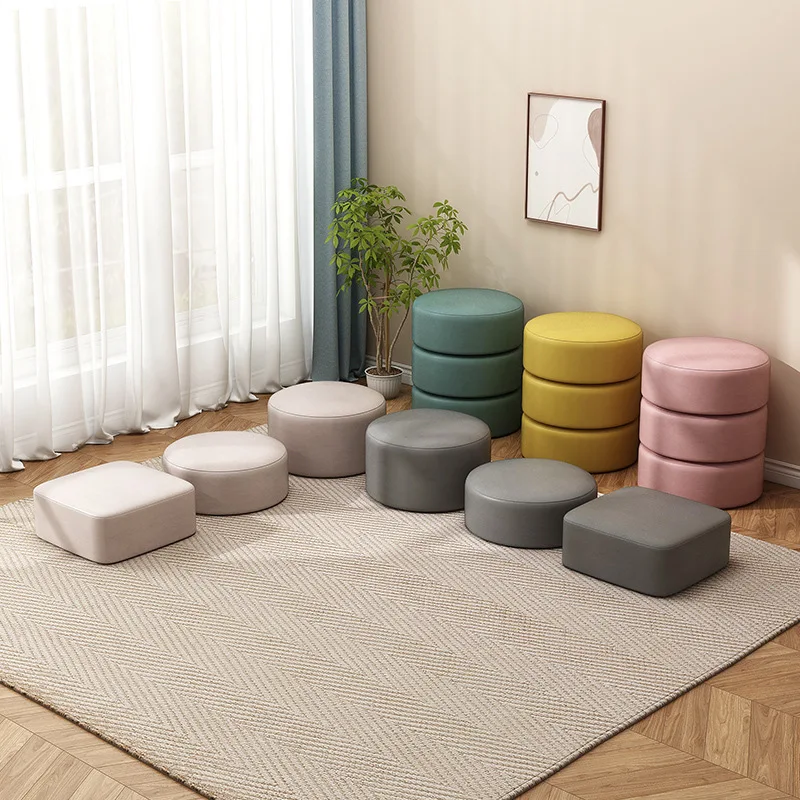 Minimalist Furniture Man's Stool Small Chair Footstool Pouf Portable Low Stool Nordic Bedroom Luxury Futon