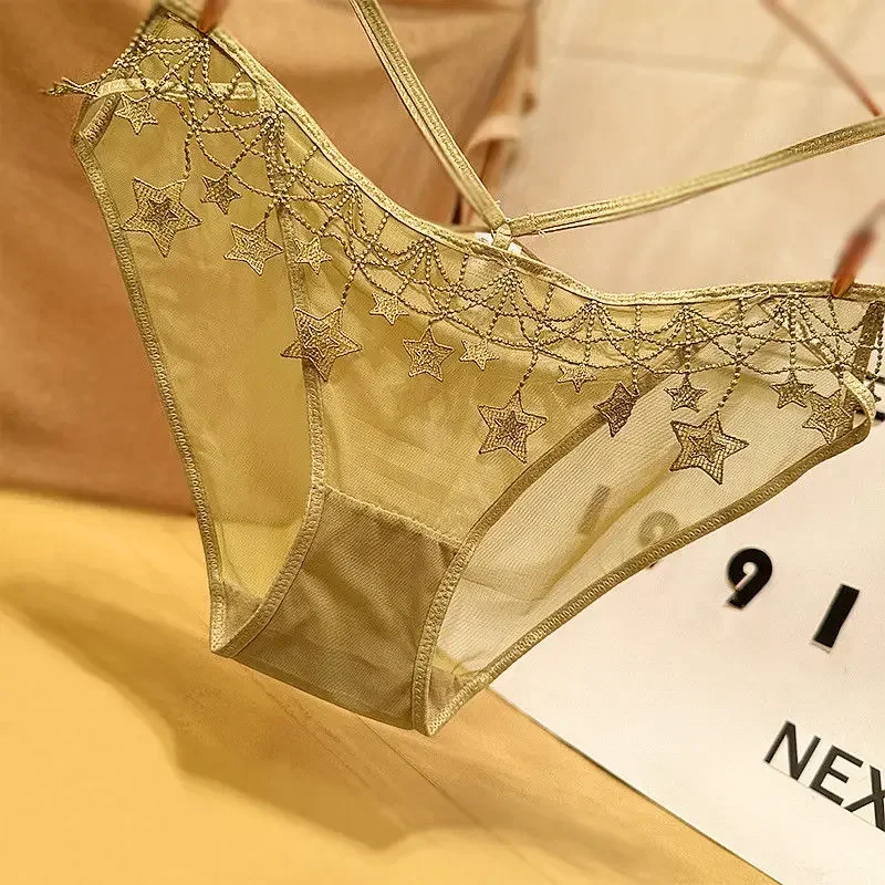 French Sexy Lace Court Embroidery Hot Waist Thin Belt Fashion Nightclub Style Hollowed Out Women's Panties Breathable Quick-dry