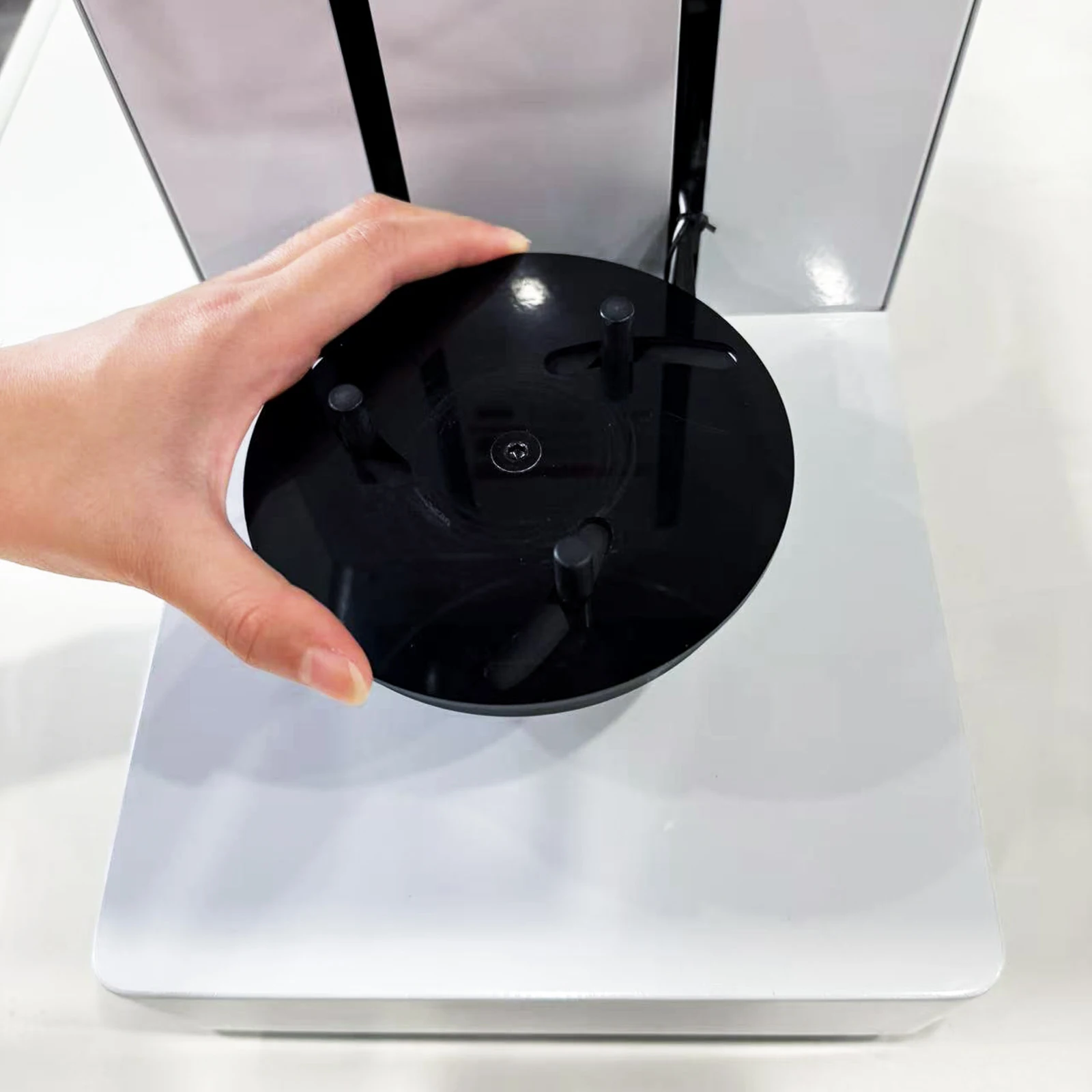 

New Product Beverage Can Sealing Machine Automatic Lifting Can Sealer Touch Screen Plastic Can Sealing Machine