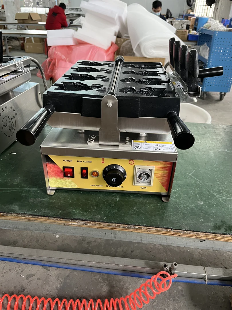 

4PCS Commercial Japanese Style Tail Wide Mouth Fill Delicious Ice Cream Fish Tongue Can Be Heated Taiyaki Waffle Maker Machine