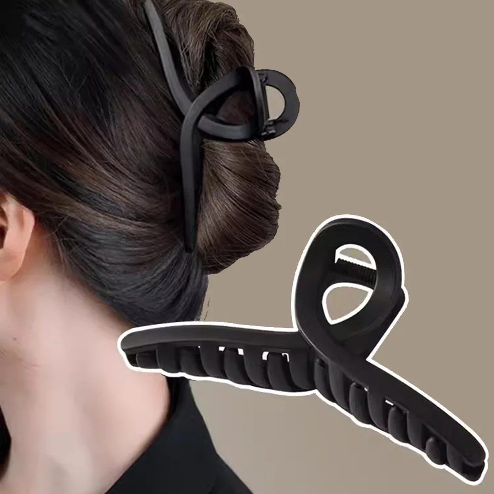Women Elegant Black Geometric Plastic Hair Claw Lady Sweet Long Hair Holder Toothed Clips Hairpins Fashion Hair Accessories