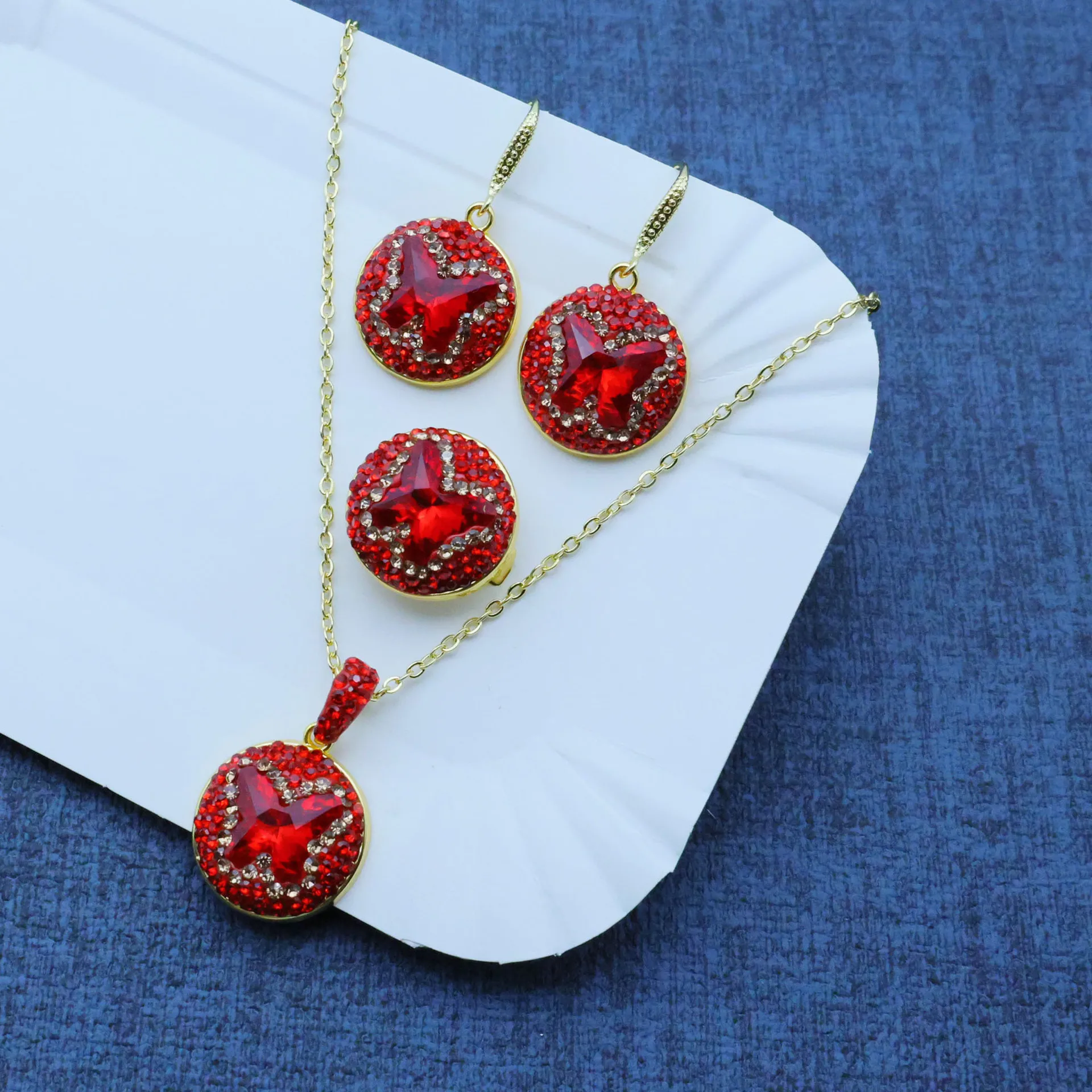 DIY accessories Cross-border foreign trade European and American handmade design red crystal glazed butterfly clay inlay three-p