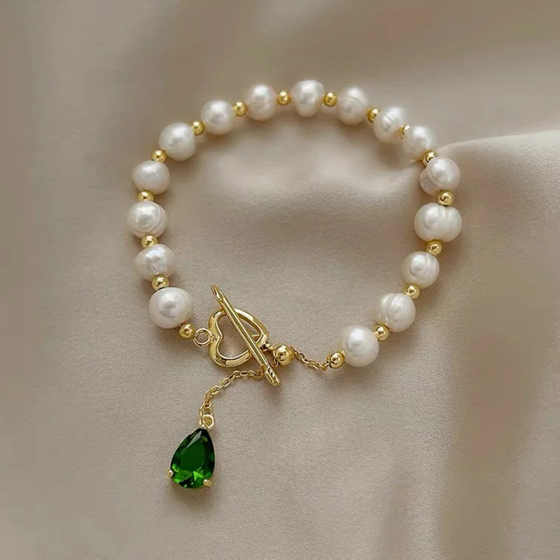 

Vintage Luxury Green Crystal Pearl Bracelet Women Summer New OT Buckle Pendant Love Charm Bracelet Fashion Jewelry Accessories