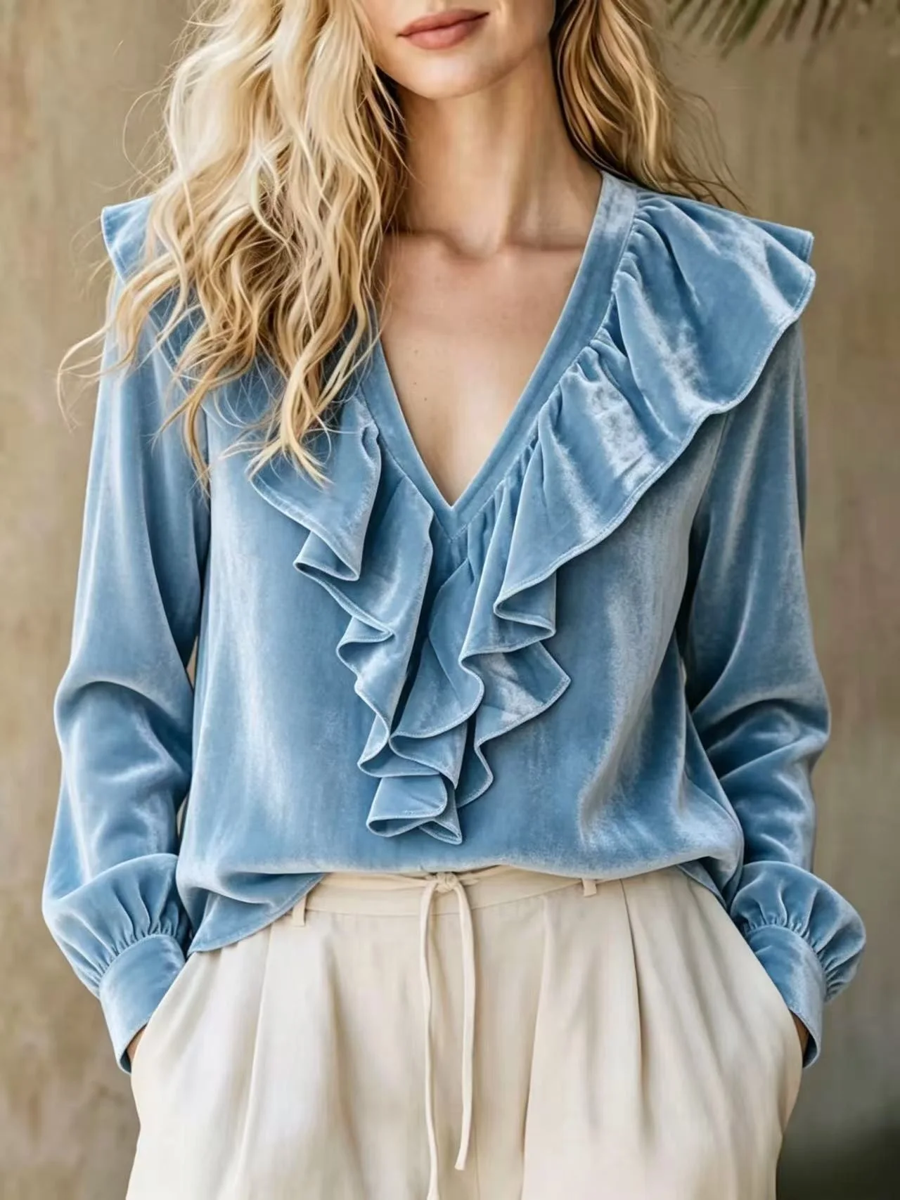 2026 Elegant Velvet V-neck T-shirt Women Fashion Autumn New Style Loose Fit Long Sleeve Pure Color Casual Versatile Bordered Top