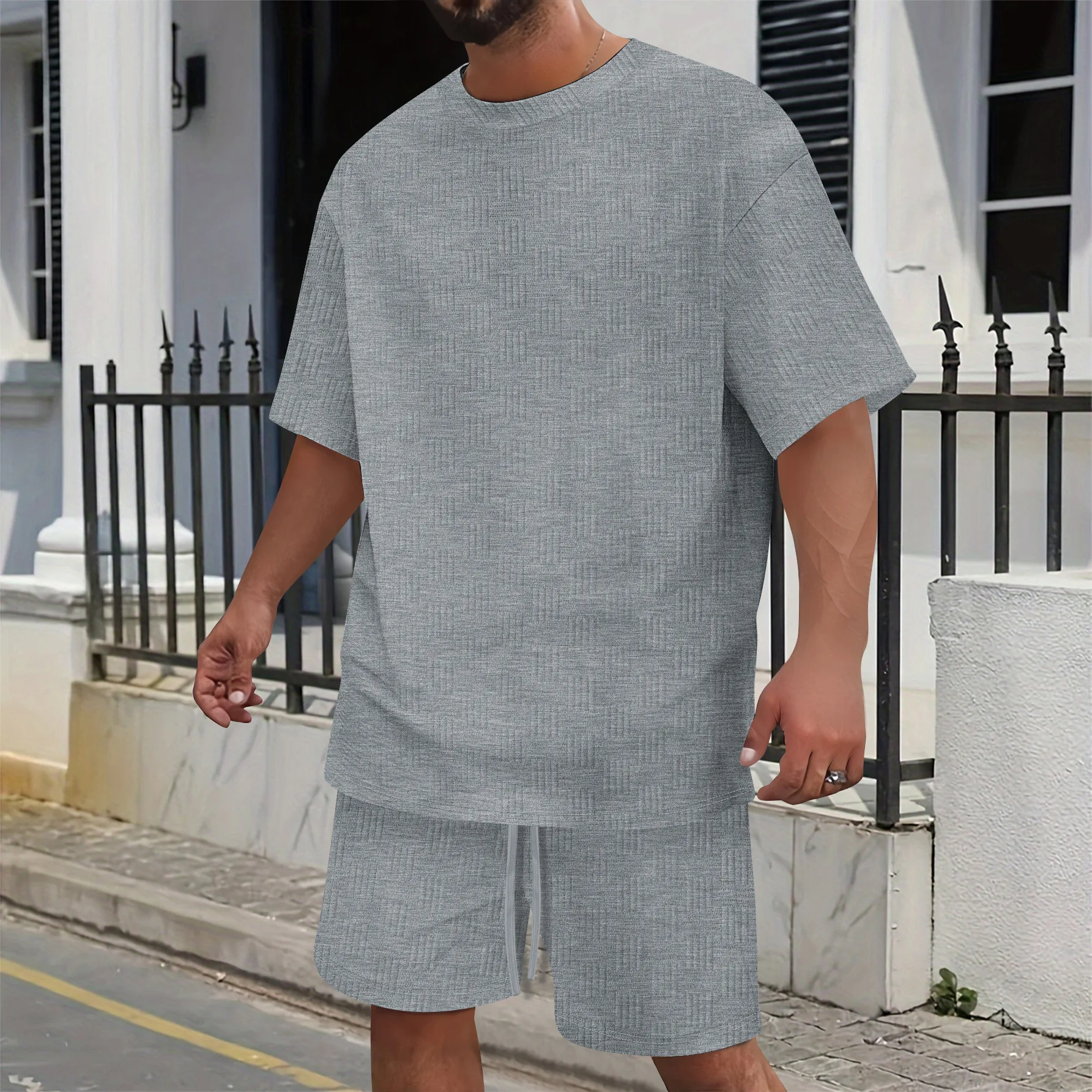 2025 New summer men's suit casual daily solid color jacquard round neck short-sleeved T-shirt drawstring shorts two-piece set