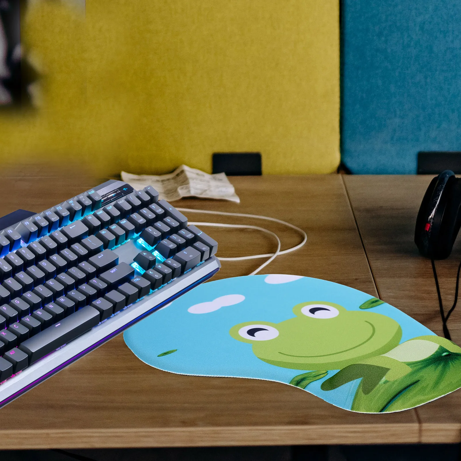 

Frog Mouse Large Gaming Computer Non Slip Silicon Cartoon Cute Desk Mat Washable Office Computer Desk Mouse Pad Home Use Laptop