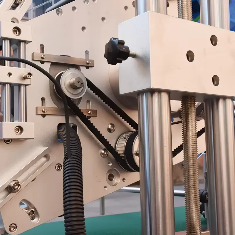 【2026】 Electric Fully Automatic Side Labeling Machine for Cartons with PLC and Motor