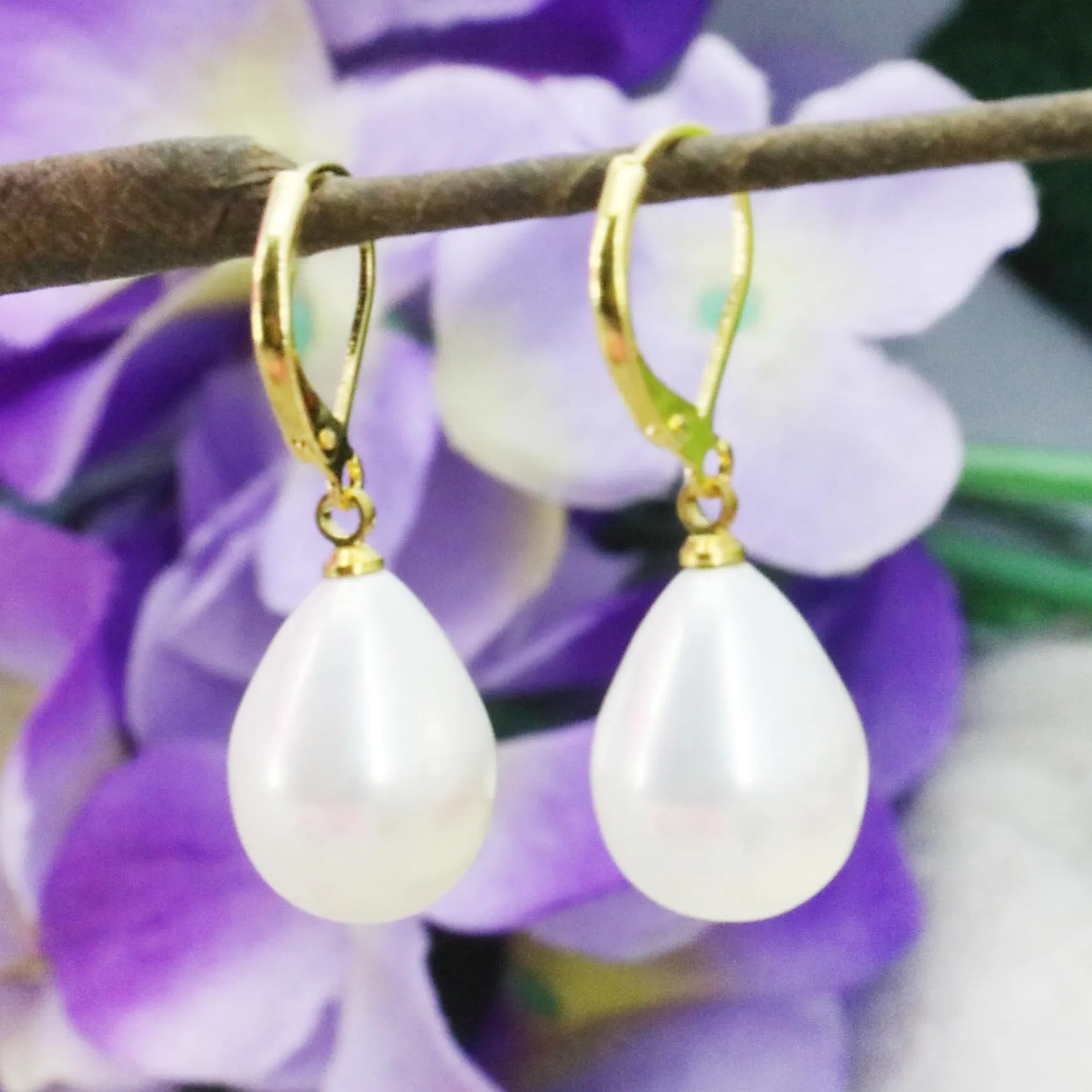 High Quality white Natural Shell Pearl Earrings Ear Eardrop Water Tears Wedding Women Girls Gifts Jewelry making Design 12x16mm