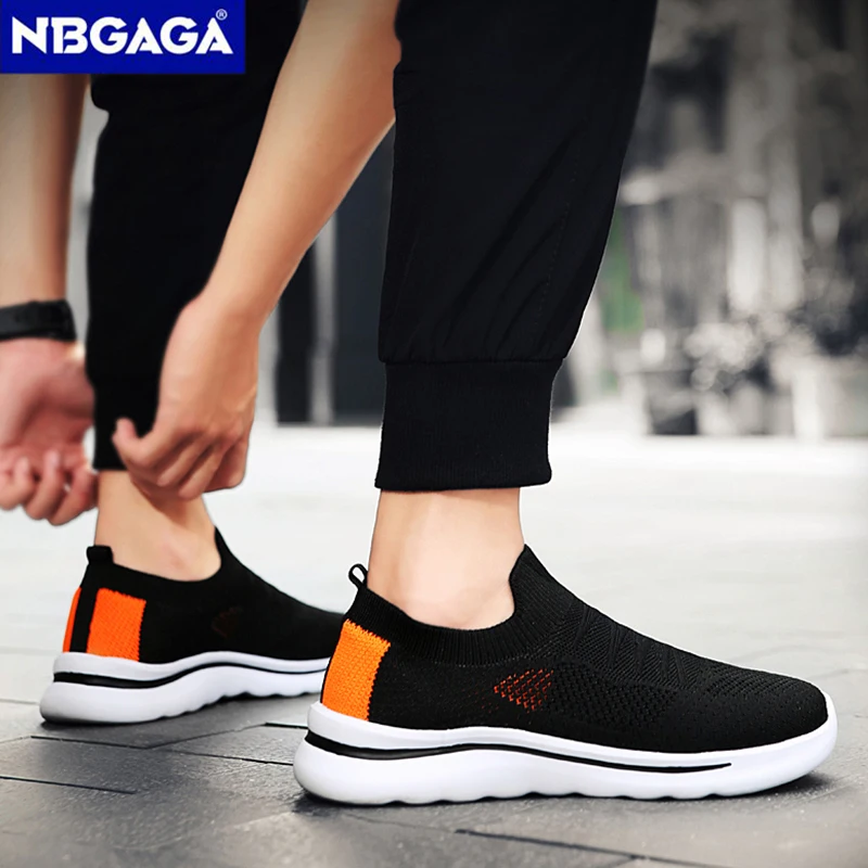 Sneakers Men Breathable Casual Shoes Man Mesh Outdoor Non Slip Sports Shoes Slip On Men Fitness Jogging Plus Size 39-44