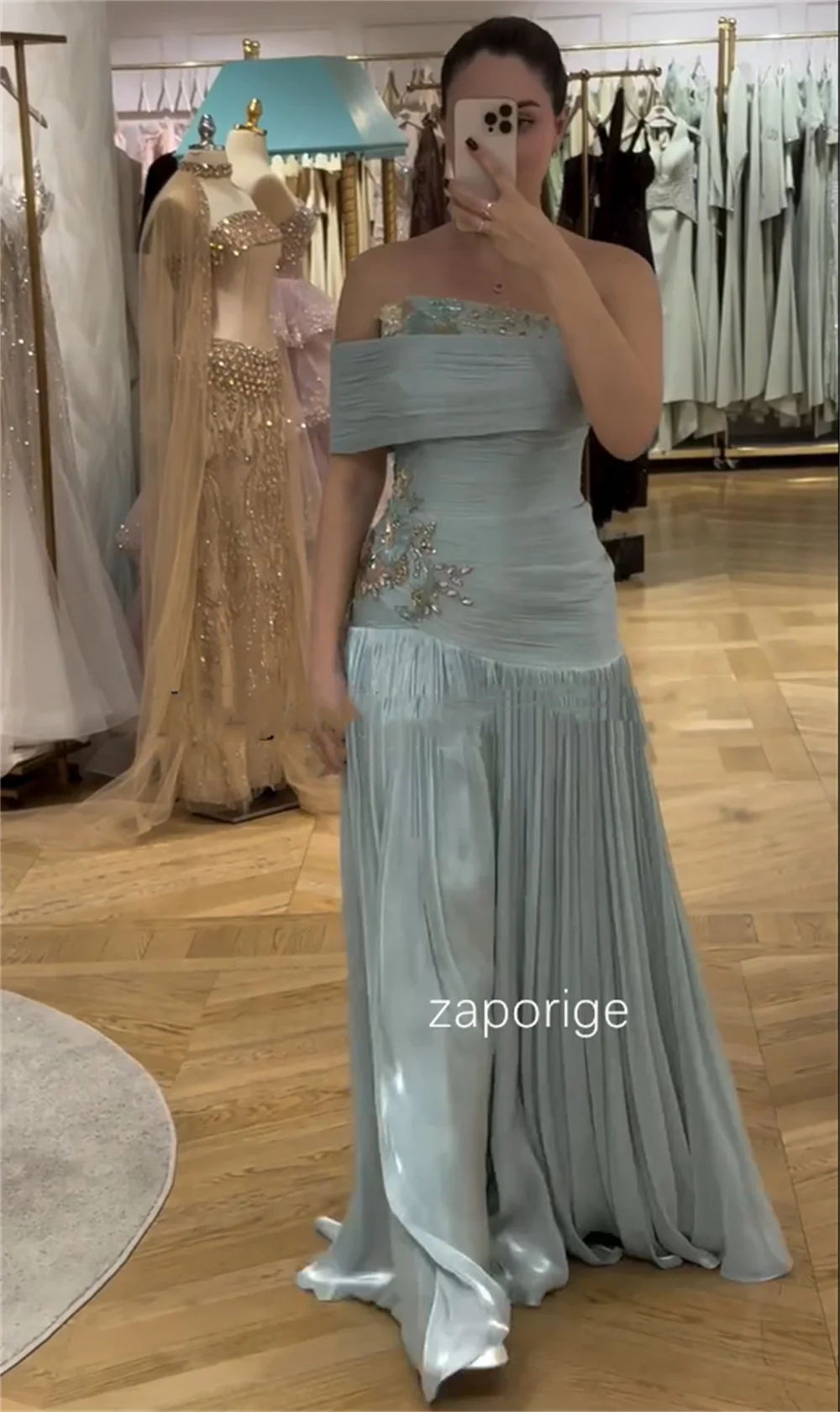 Customized High Quality Pleat Sequined Pattern A-line Off-the-shoulder Long Celebrity Evening Dresses Chinese Style