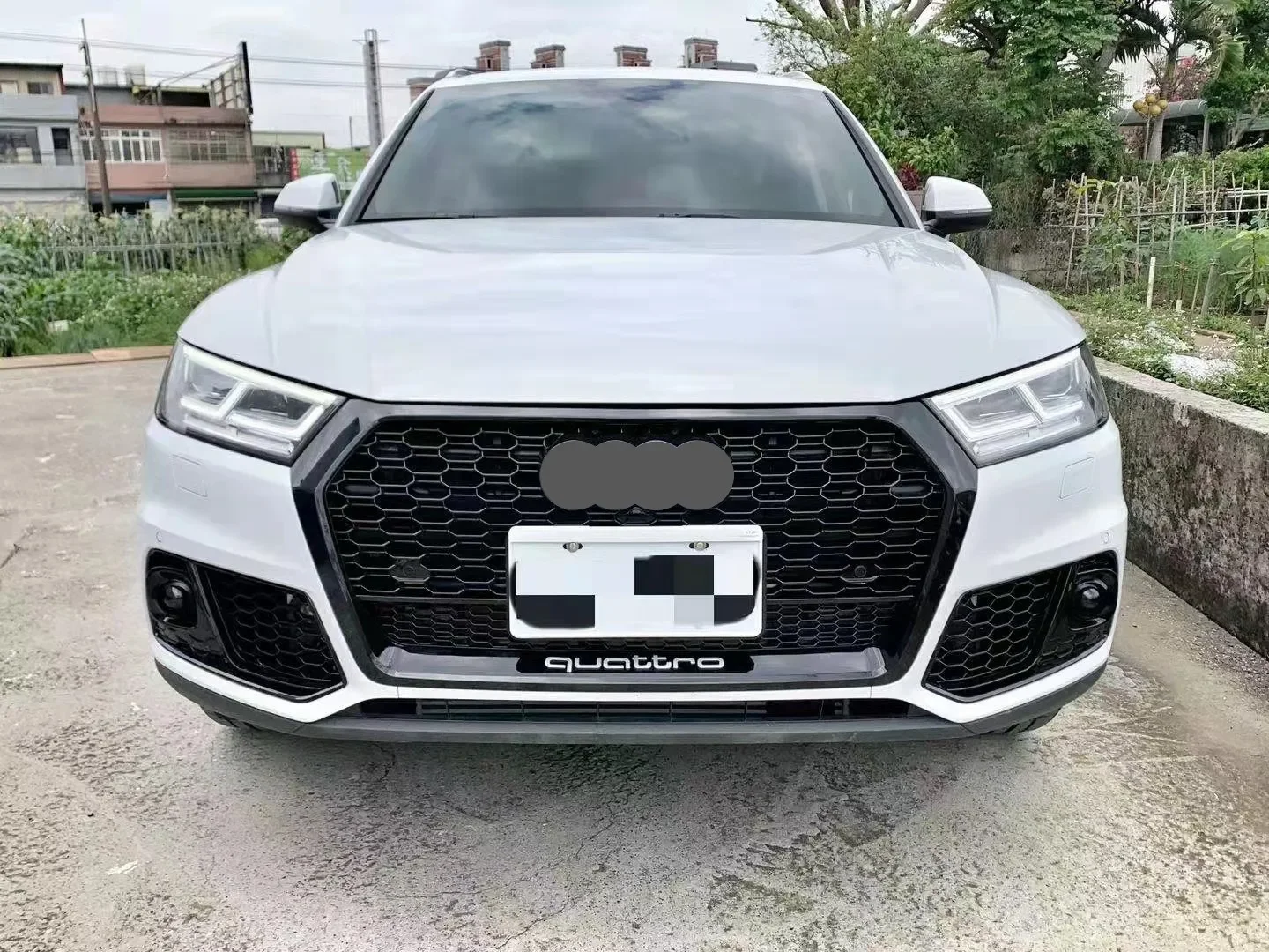 New Arrival ABS Auto Front Grille For Audi Q5 Radiator Honeycomb Grill RSQ5 SQ5 Facelift Hood Grill 2018 2019 2020