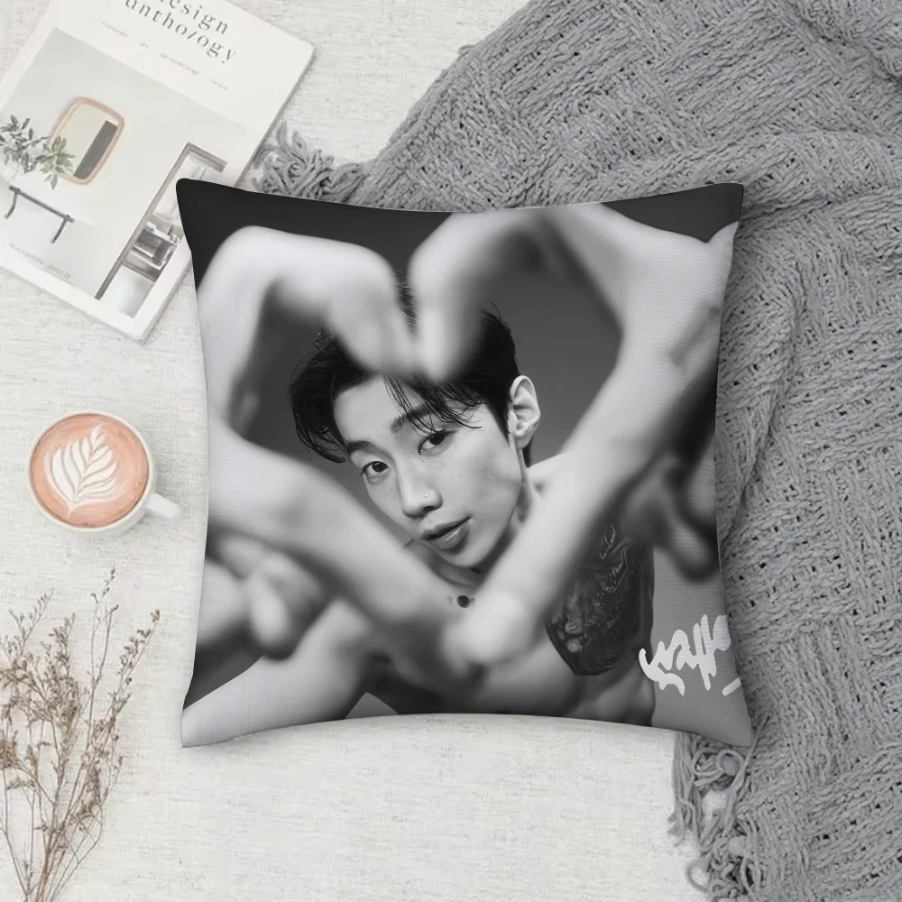 B-boy Jay Park Only One Yastık - Pillow Cover 20X20 incelemesi ve fiyatı