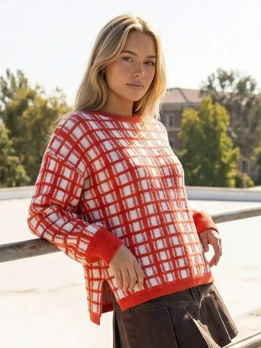 

Womens Autumn Winter Plaid Knit Sweater Long Sleeve Round Neck Loose Fit