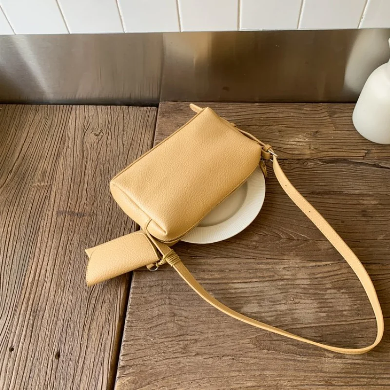 

Популярная классическая высококачественная кожаная женская сумка через плечо, роскошная брендовая модная элегантная повседневная сумка с деталями ​