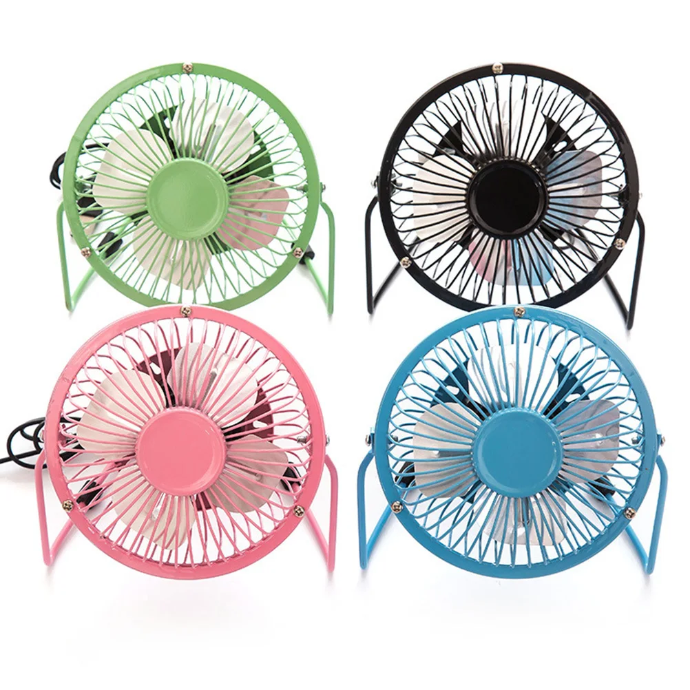 USB 4-inch mini-tafelventilator Draagbare aluminium bladen Metalen frame Verstelbare rubberen voetjes voor kantoorslaapzaal Stille koeling Vloerventilator