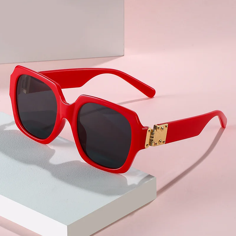 

Солнцезащитные очки оверсайз квадратной формы для женщин, поляризованные, UV400, в стиле панк, модные, для повседневной защиты от солнца, стильные очки для женщин